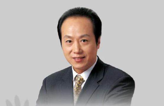 今日最新闻主持人梁栋揭秘科技魅力，带你领略最新高科技产品的独特风采