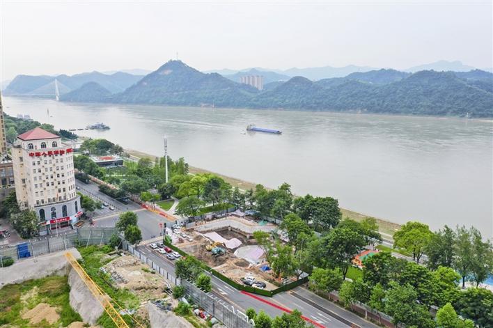 宜昌东南岸最新消息,宜昌东南岸的日常趣事与温情纽带