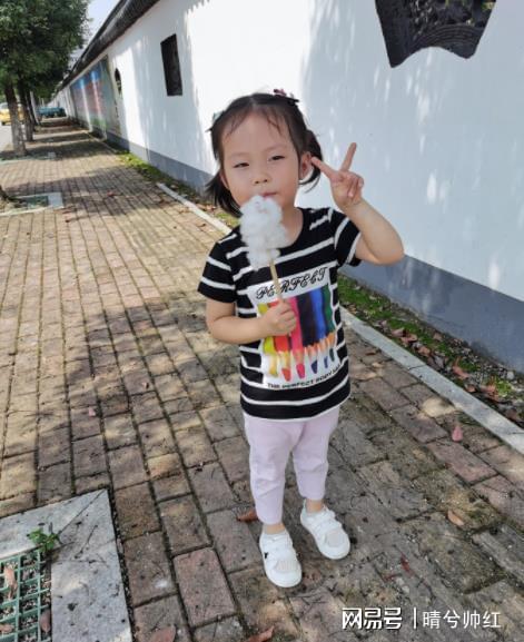 江奕昕最新之旅，自然美景的探索与内心平和的追寻