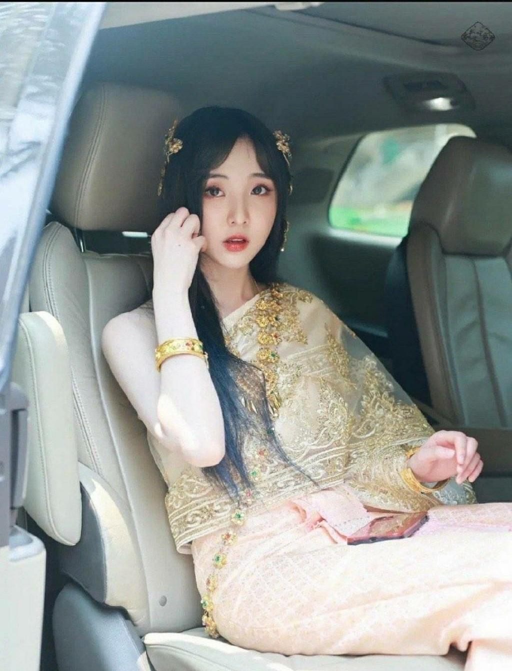 鞠婧祎最新路透,鞠婧祎最新路透，公众关注下的多元解读