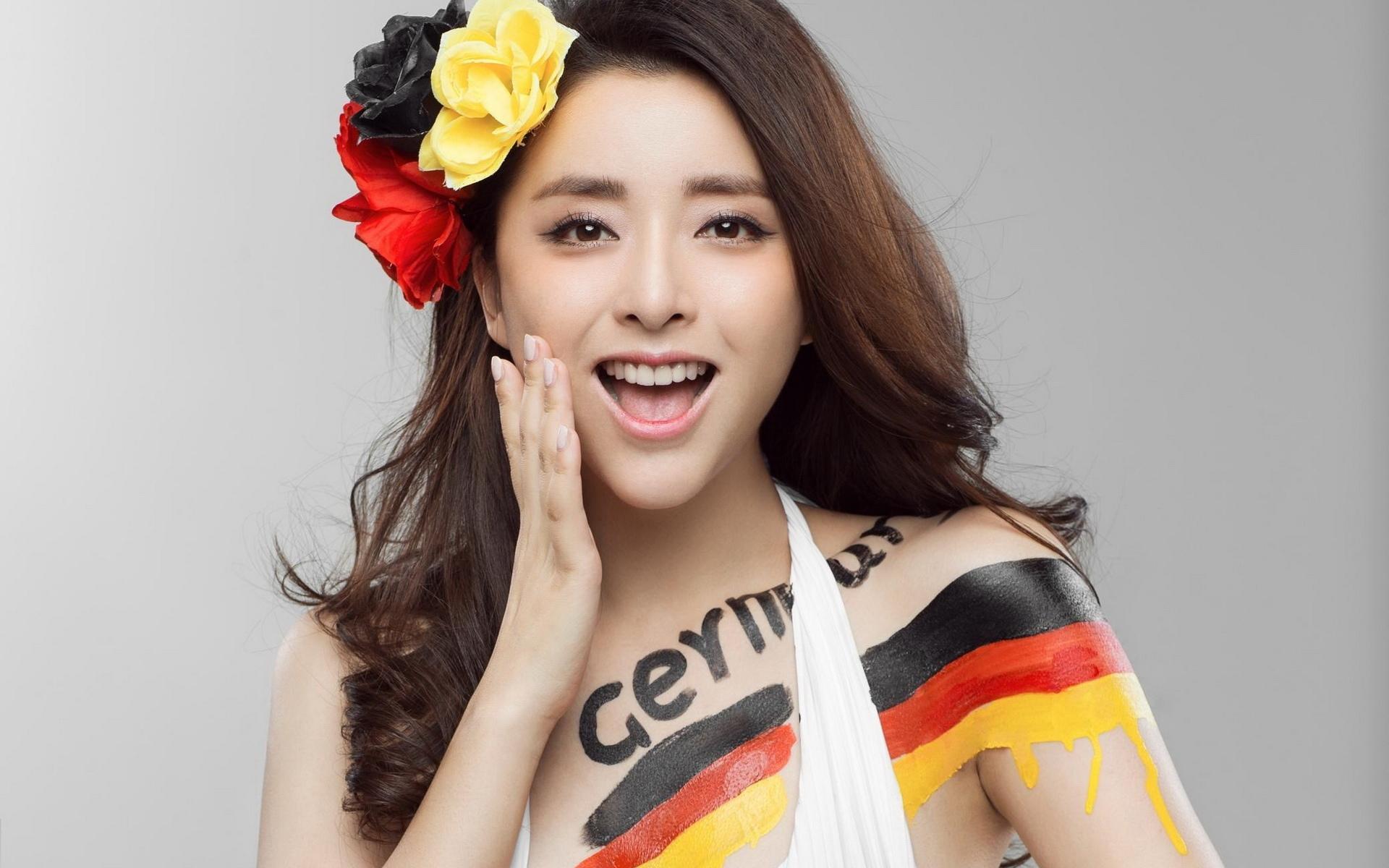 重庆美女明星闪耀星空，你Pick哪位渝中美人？