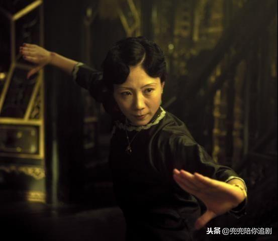 演员周小飞，演艺之路的闪耀之星