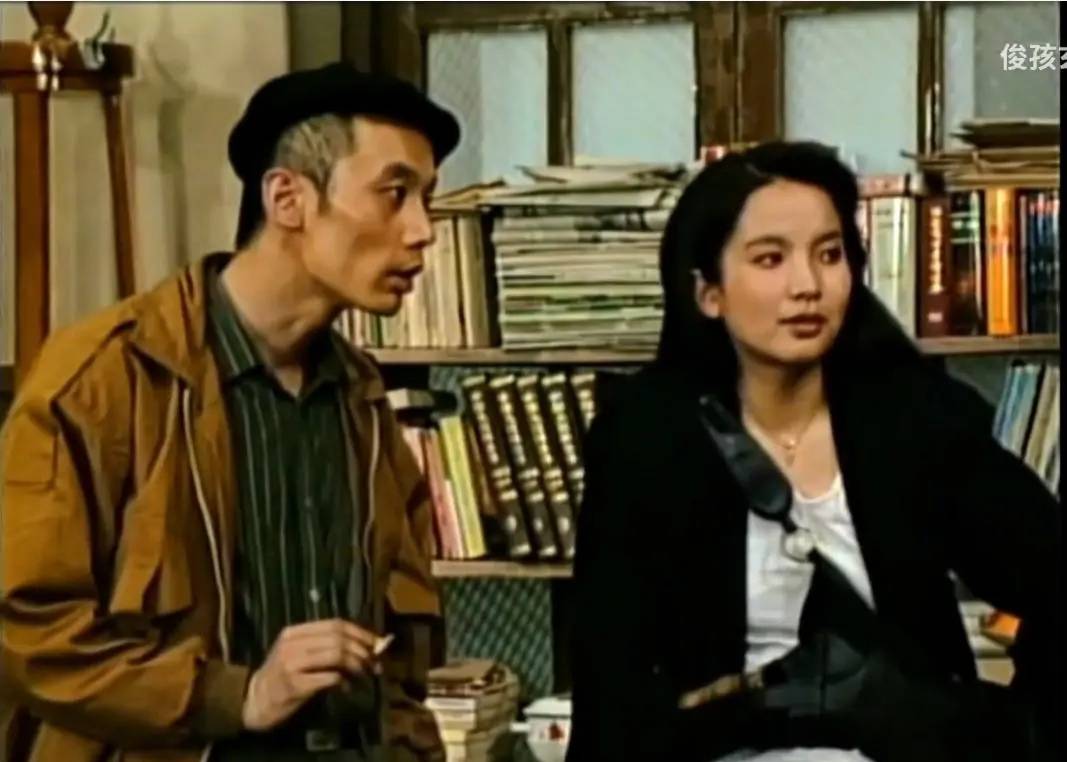 蓝风筝演员表及特色小店——小巷深处的魅力风采